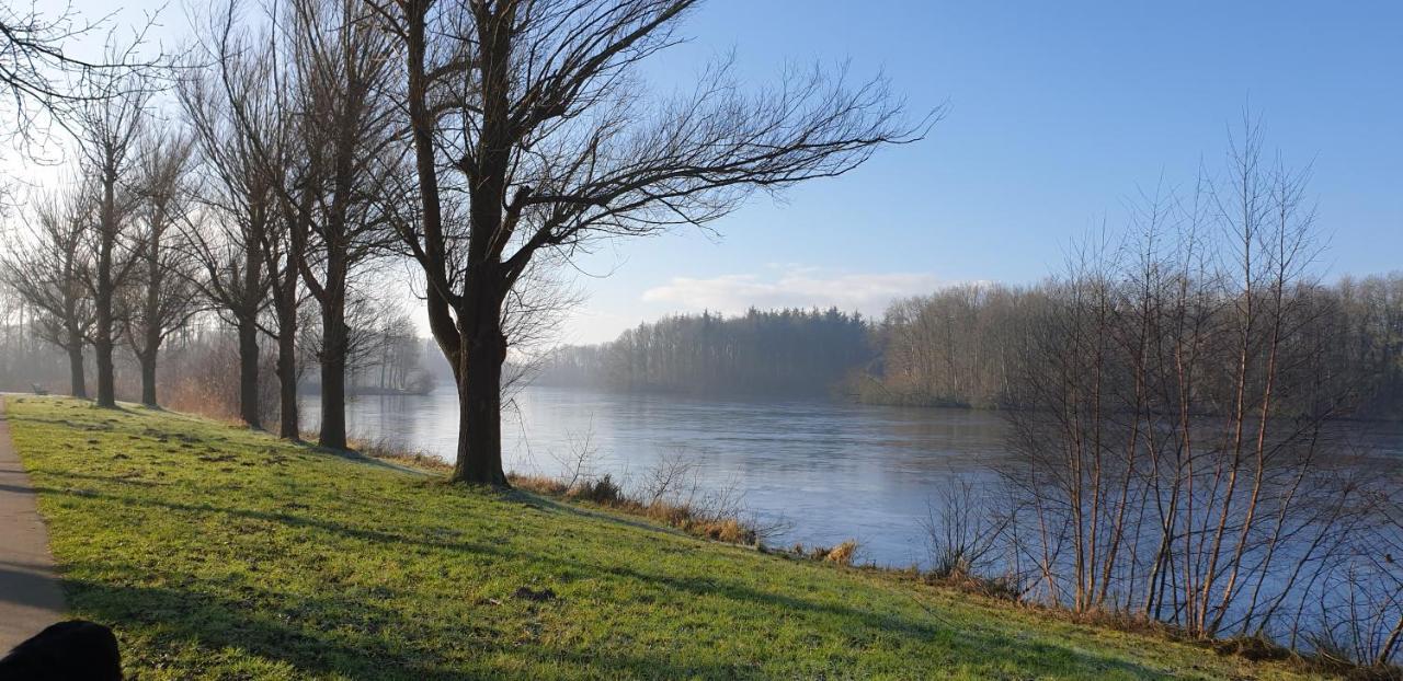 Het Gouden Eiland Frühstückspension